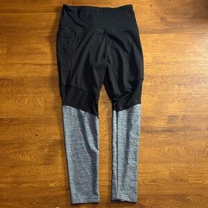 PINK Victoria's Secret Black and Gray Leggings